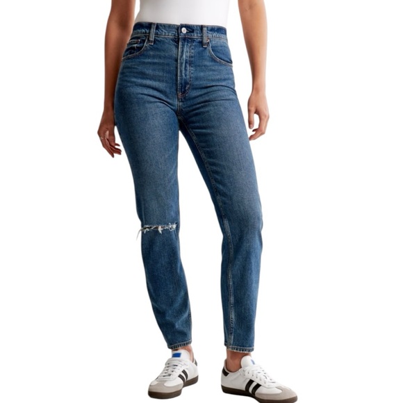 Abercrombie & Fitch A&F Women’s High Rise Mom Jean Dark Wash Distressed Size 26 - Picture 5 of 7